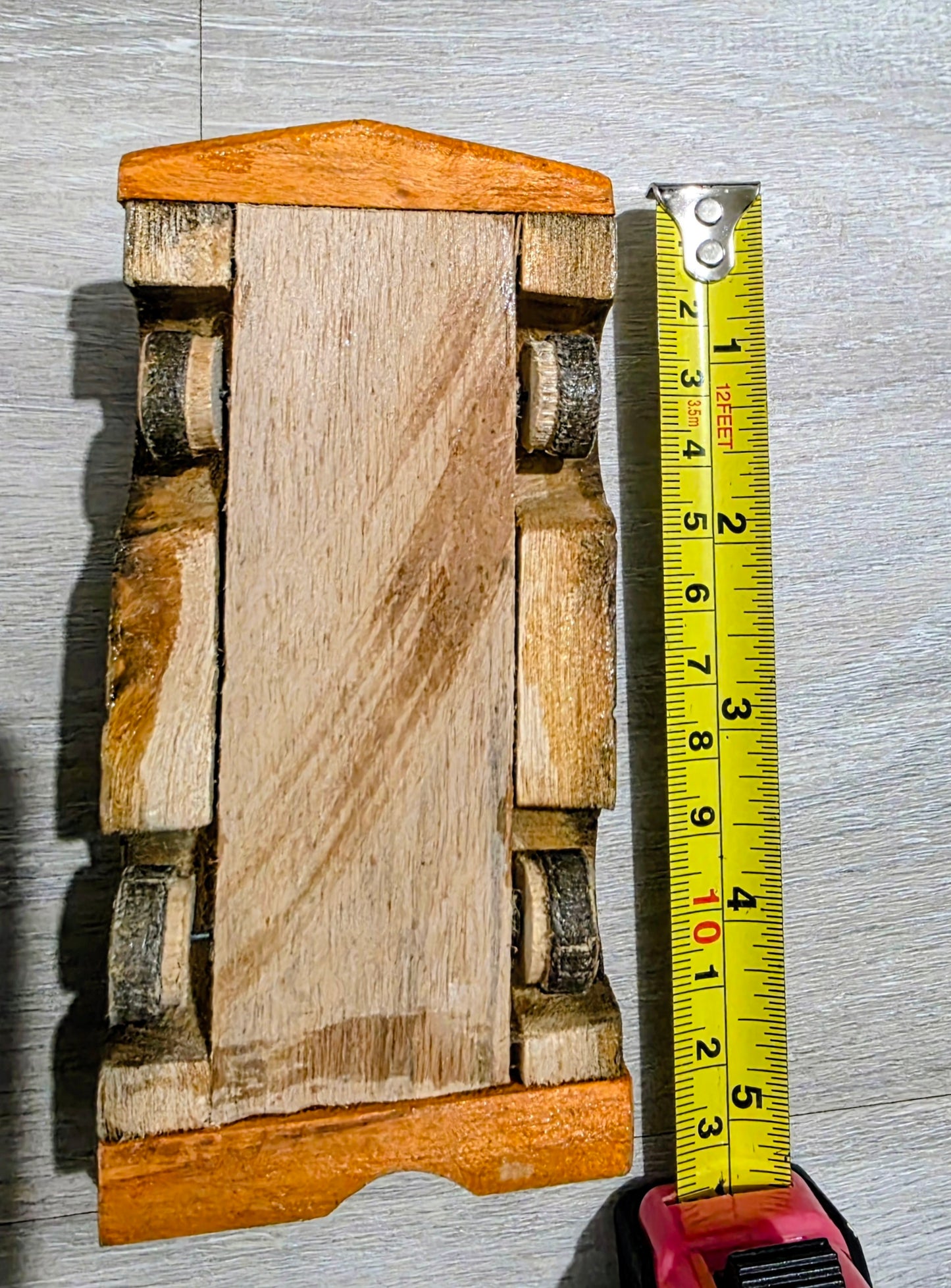 Handmade Wooden Cuban Car Set (2) – Authentic Folk Art Souvenirs