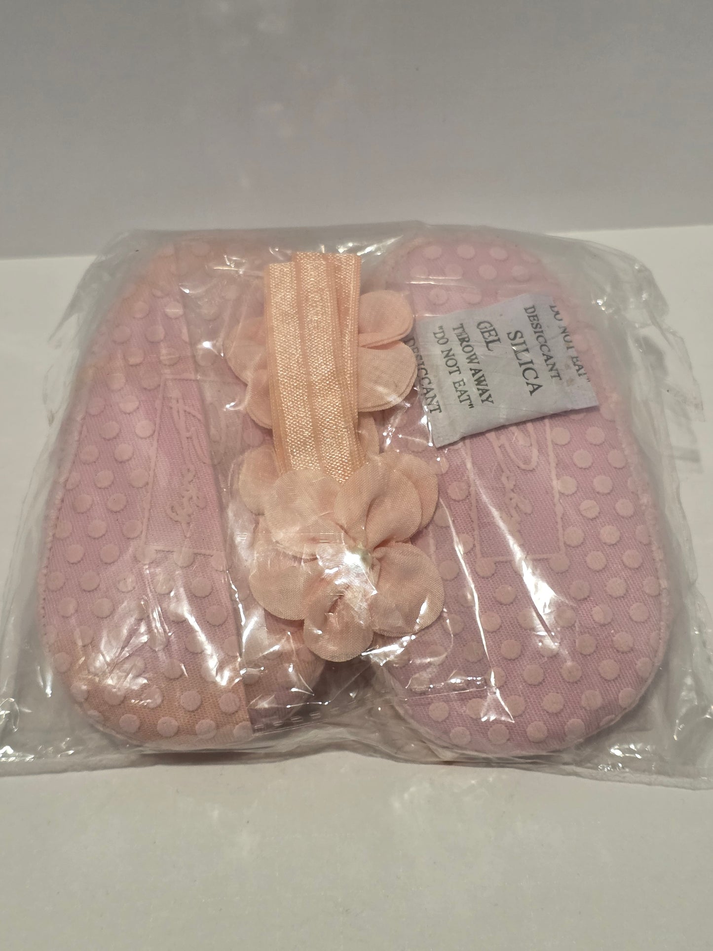 Baby Fashion Shoes – Pink Lace Crib Shoes with Ribbon Bow