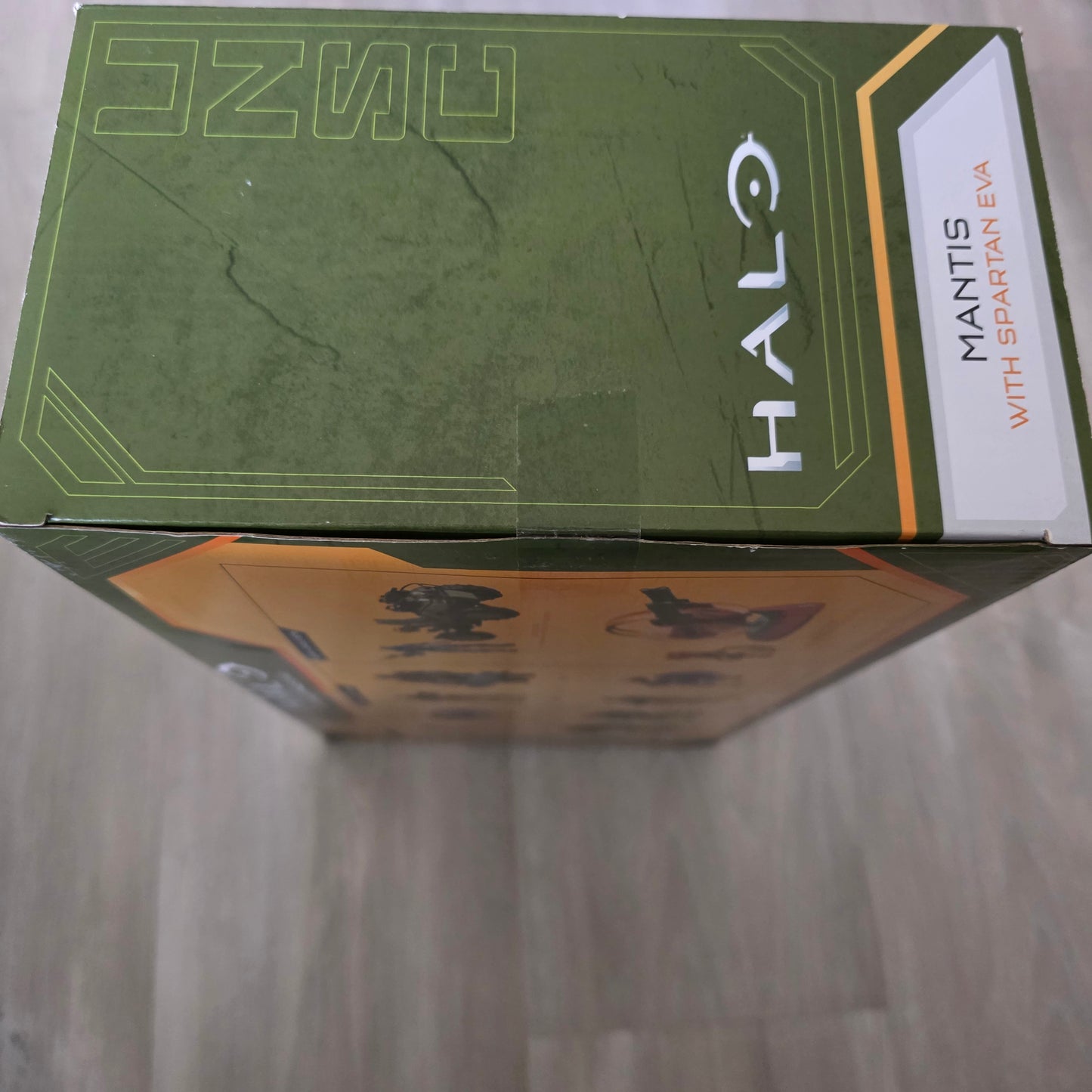 Halo Infinite Mantis with Spartan EVA Figure – New Sealed